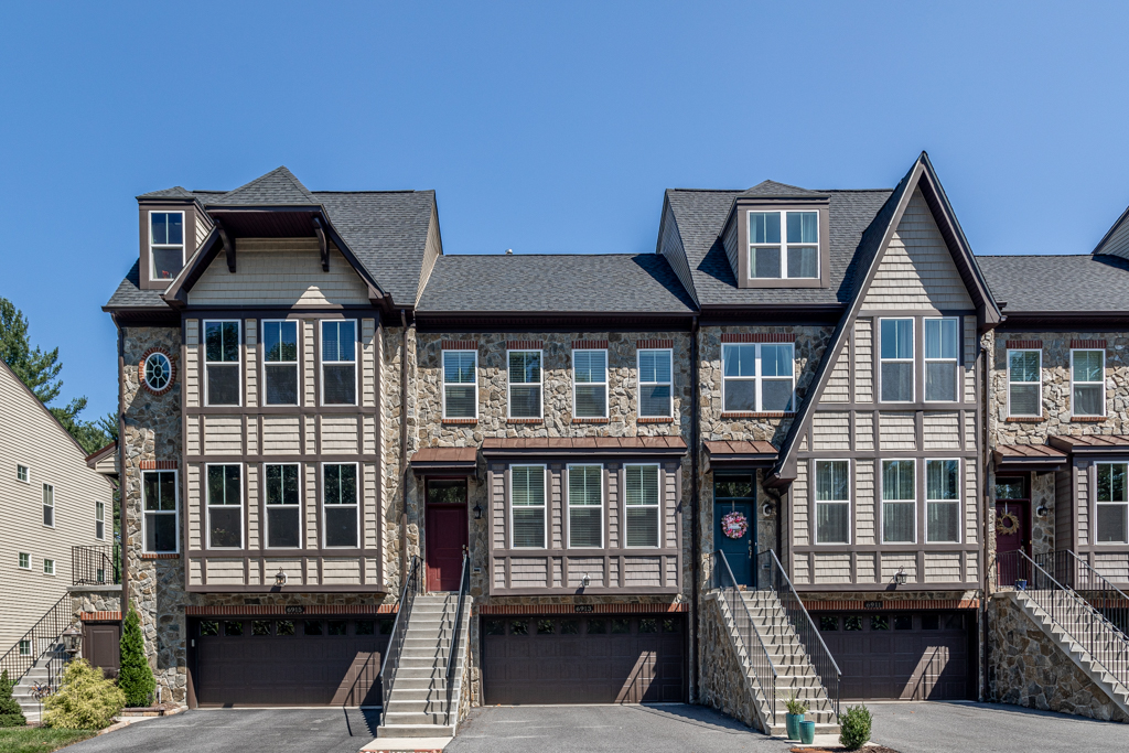 6913 Country Club Terrace - 1