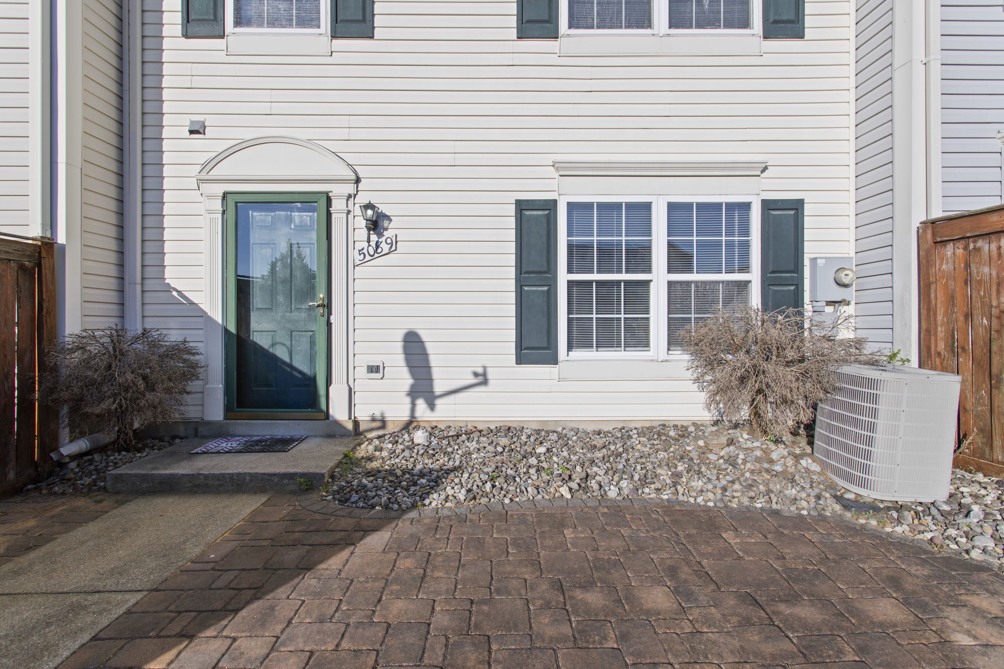 5089 Stapleton Terrace - 1