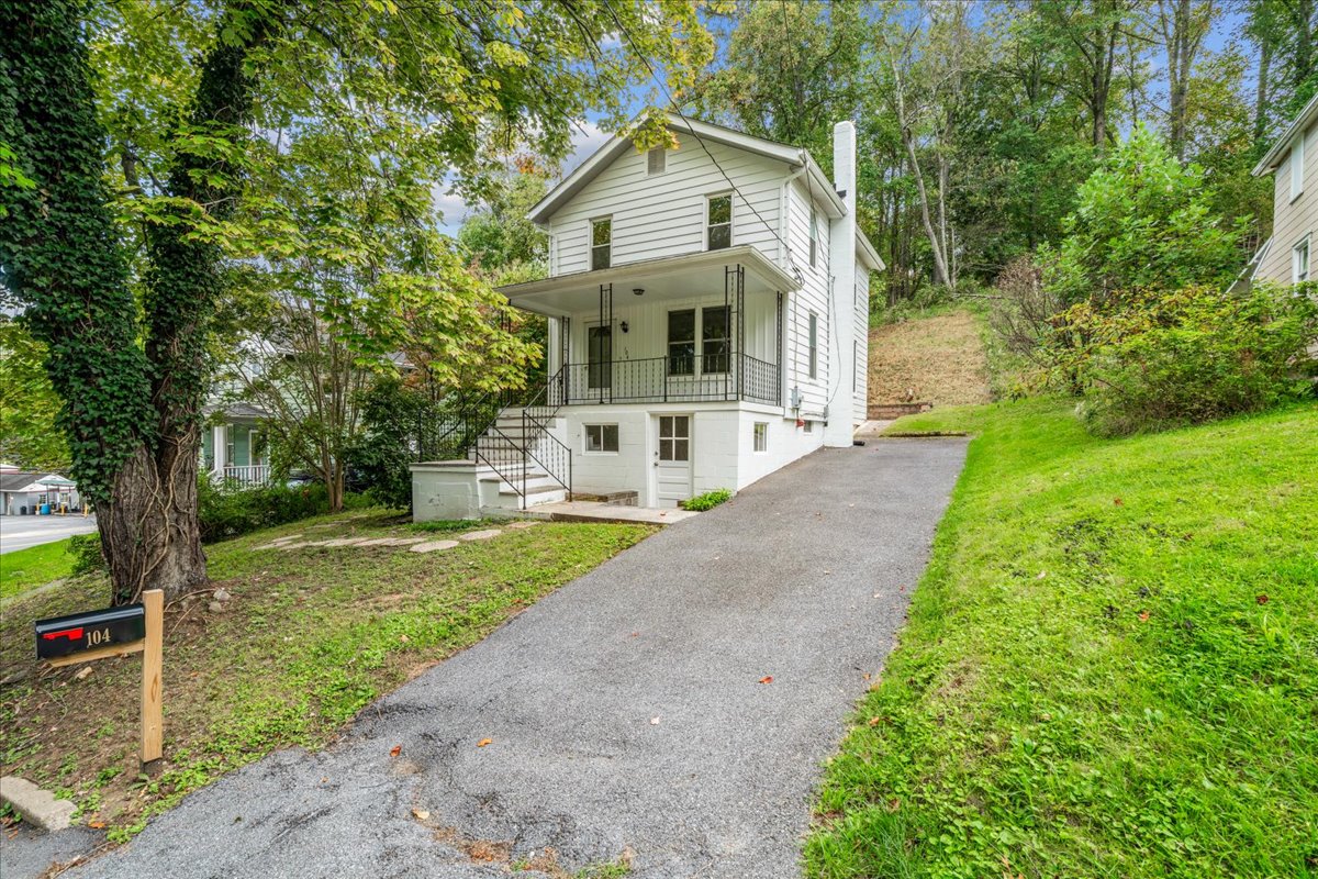 104 Greenwood Street